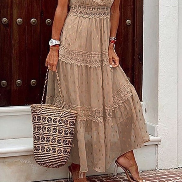 Women’s Skater Apricot Metallic thread dot maxi size medium - Picture 2 of 5